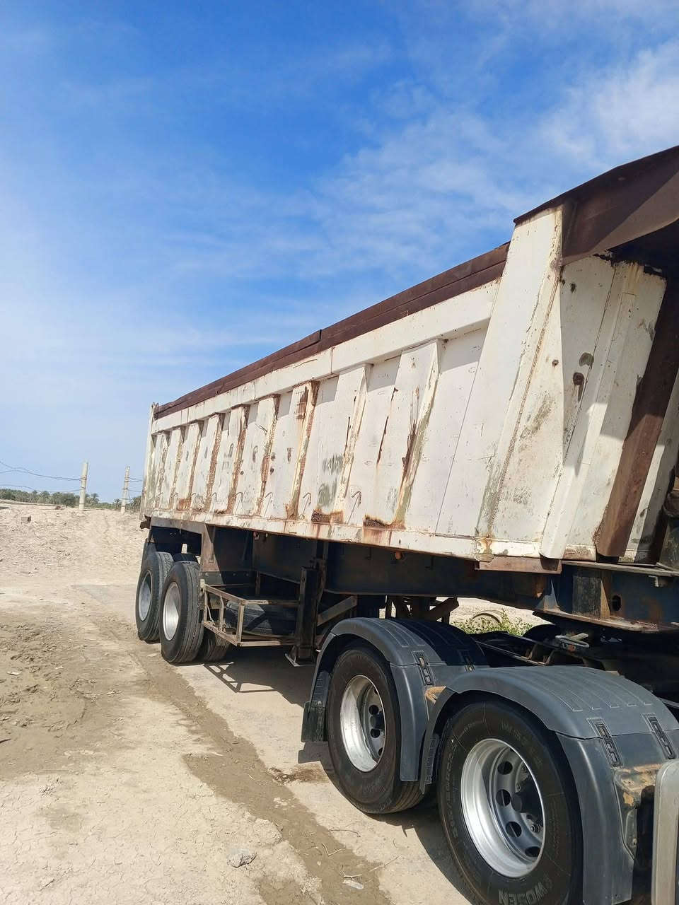 السلام عليكم سياره سكانيه جكسن سوبرين تخم تاير السعر 3 دفاتر وربع ***********
