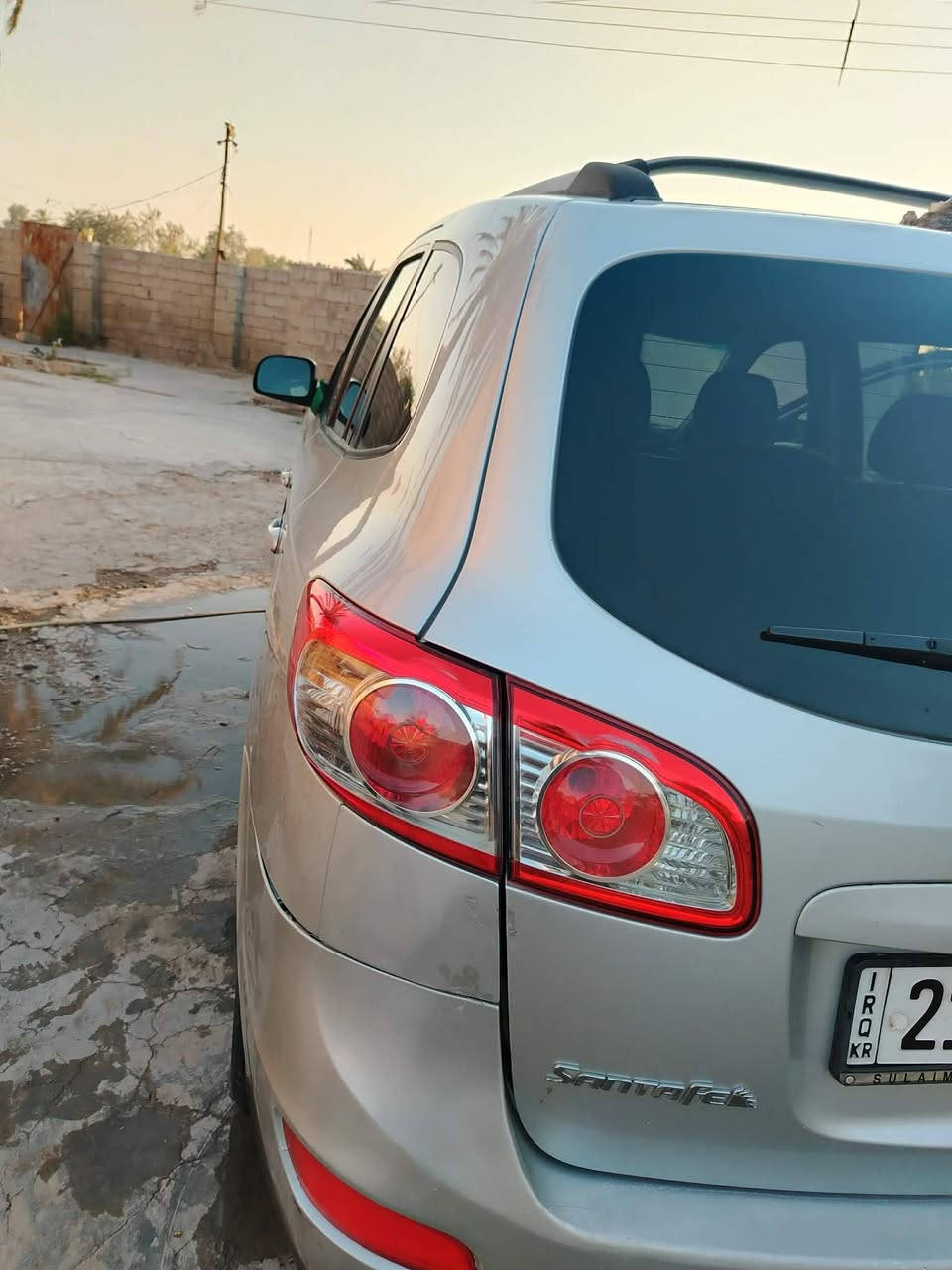 للبيع
سنتافيه
وارد امريكي ٤ سلندر محرك ٢٤٠٠
ضررها جاملغ الأمامي وربع باب صبغ
فقط بدون دواخل
رقم سليمانيه بسمي
٥ راكب.    السعر.    ١٢٥
بغداد التاجي ***********
محرك كير صدر تاير تبريد كله جديد
