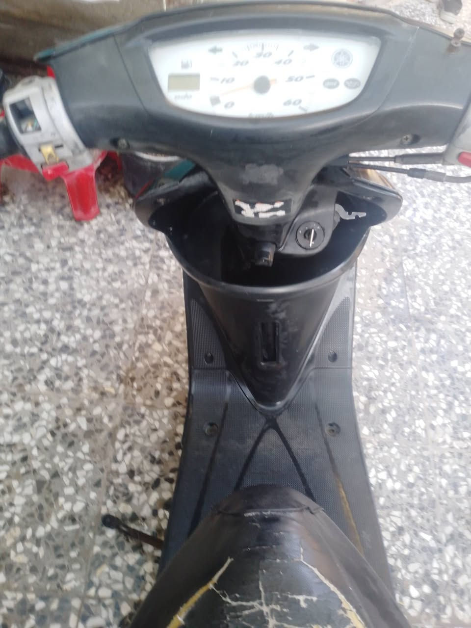 السلام عليكم اخوان دراجه عصفوريه ياباني سرعه 60شرط النعومه كفر بلاد شركه لايت هورن قفل جوزه قفل جنطه تايرات شرط جديد شاصي مكفول مشروط مكينه وكير للبيع مستعجل مكان كربلاء سعر 175 الشراي يراسلني يدلل ***********
