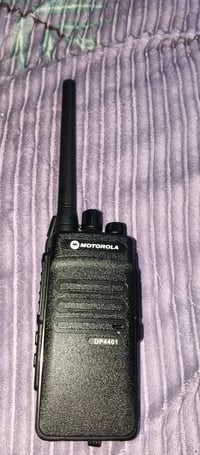 موتورولا DP4401 • زوج جديد • لاسلكي