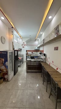 مطعم جاهز • نقل ملكية • اهڤالان