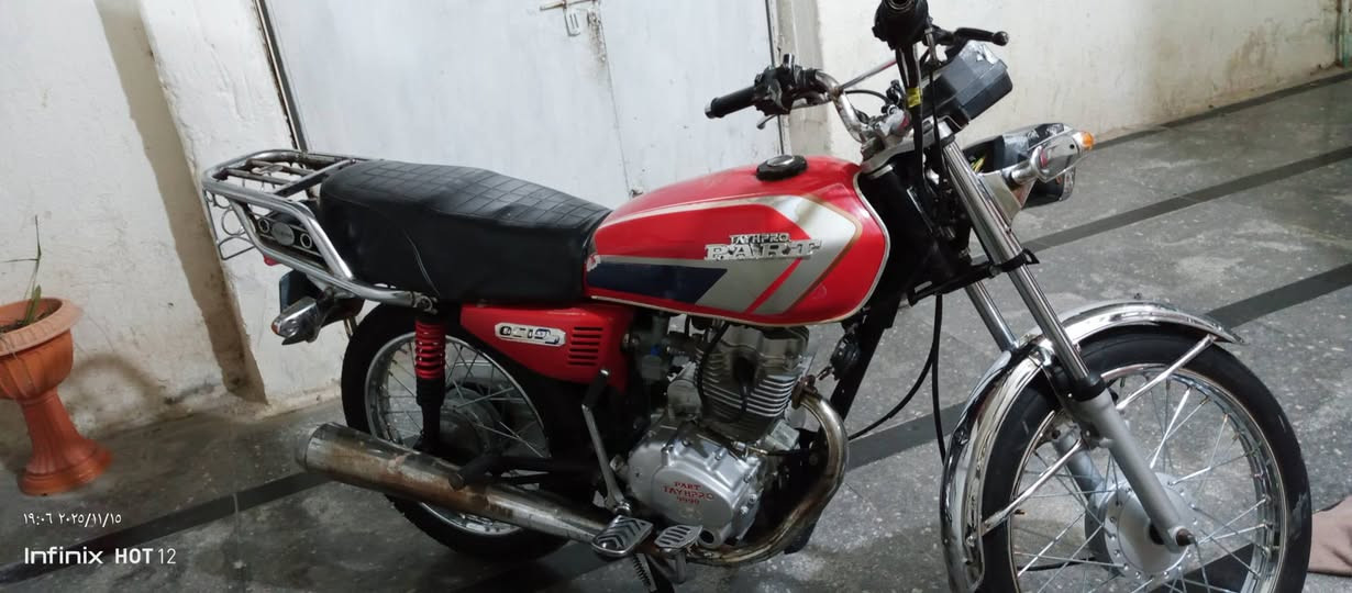 سلام عليكم دراجة رقم وسنوية موديل 19 بارت5كير نضافة مكفولة تجي تفحص وتودي المصلح يالله تاخذهة سعرهة خاص هاذ رقمي عنواني كزيزة ***********
