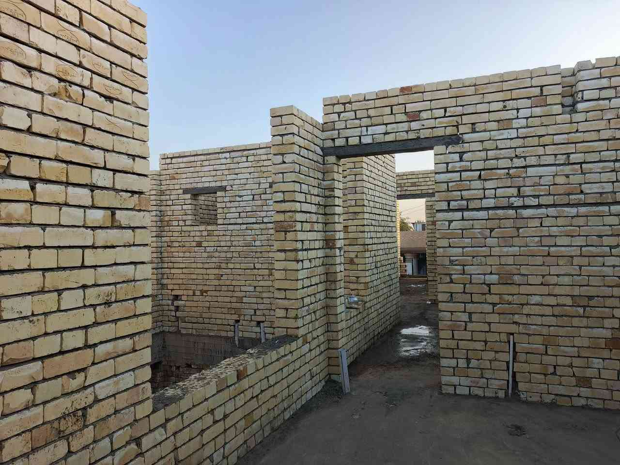 خلفة بناء من بغداد اشتغل اكبالة على الدبل اتصل ودلل ***********
