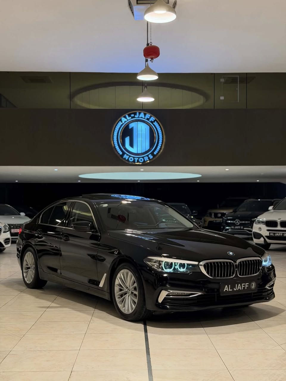 السلام عليكم
للبيع فقط BMW 530i موديل 2019
خلجي وكالة العروش بصمتين شركة وياها 
السياره فول مواصفات (بصمات وكامرات 360 درجه وفتحه وحساسا وكشنات جلد ورادار وبردات  وداتا شو وابواب سحب وبعد هوايه مواصفات ماشيه 100 الف ميل
السياره مكفوله كفاله عامه وگير ومكينه بشرط 
مرقمه وجاهزه
السعر : 260$ ورقه 
للأستفسار:***********
العنوان:السليمانية المعارض الجديده معرض (الجاف)
