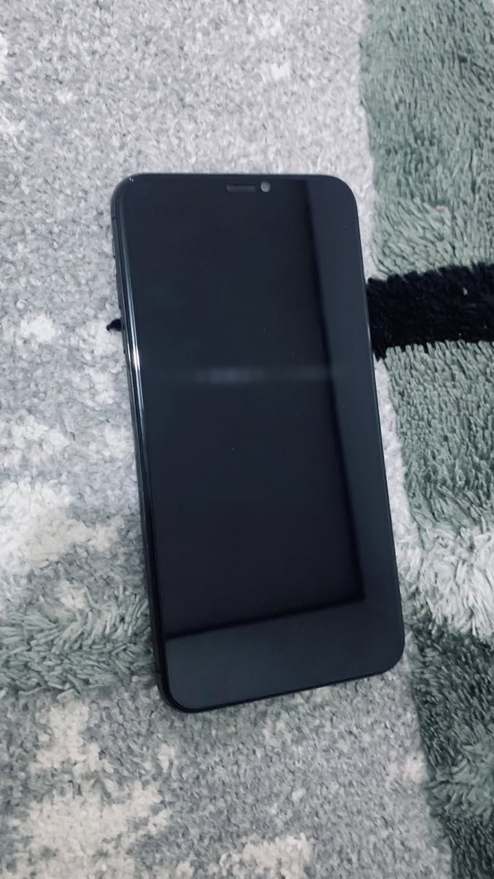 عندي اكس اس ماكس لون اسود زله مابه ذاكره ٢٥٦ بطاريته ٧٥ بالشحن فول مبدل بس بطاريه


**إذا كنت صاحب هذا الإعلان وتريد حذفه لأي سبب، رجاءا أرسل رسالة إلى الدعم الفني**