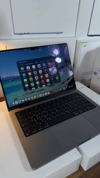 ماكبوك برو M3 • ١٤.٢ انش • بطارية ٩٤٪