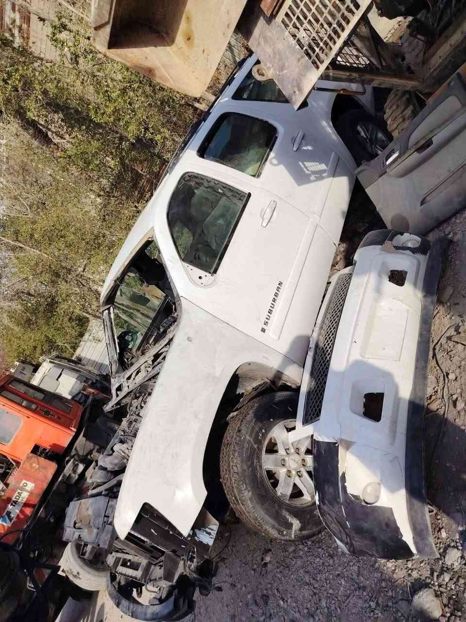 سلام عليكم سياره لبيع يوكن طويله بيه ضربه مدكر كدام سياره شقاله وقاضه كله كامله مكانه بصره ابو لخصيب ***********سعر 28ورقه
