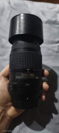 كاميرا • موصل يمين • مكاني