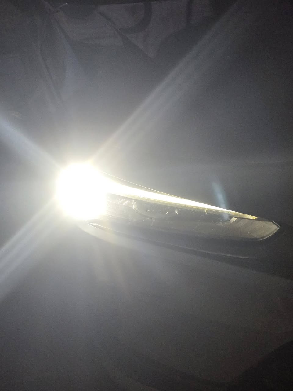 😊 هاي هوندا سيفيك سبورت 2024 حلوة جدًا! رقم بابل معوقين تاخذ وكالة عامة السونار والحادث بالمنشور 

الموديل جديد، المحرك 2000 تنفس طبيعي، والعداد 24 ألف كيلو المشي كلش زين 

المواصفات حلوة جدًا:
- بصمة تشغيل وأبواب
- تشغيل عن بعد
- كاميرا خلفية
- تحديد مسار
- مانع اصطدام
- شفتات ستيرن
- مود درايف (نورمال، سبورت، إيكو)
- أوتو ستوب وأوتو هولد
- لد أمامي وخلفي
- لايت زنون
- رادار أمامي
- مثبت سرعة
- عداد دجتل
- ويل كب رياضي

الحادث: بنيد وجاملغ فقط (إيرباك دركة)، يعني صارلة فحص شامل والضرر مو كبير.

السعر: 126 وبيها مجال بسيط، يعني سعرها حلو مقابل المواصفات 😊.

إذا تريد تشوفها أو تسأل عن تفاصيل أكثر، اتصل بالرقم: ***********
