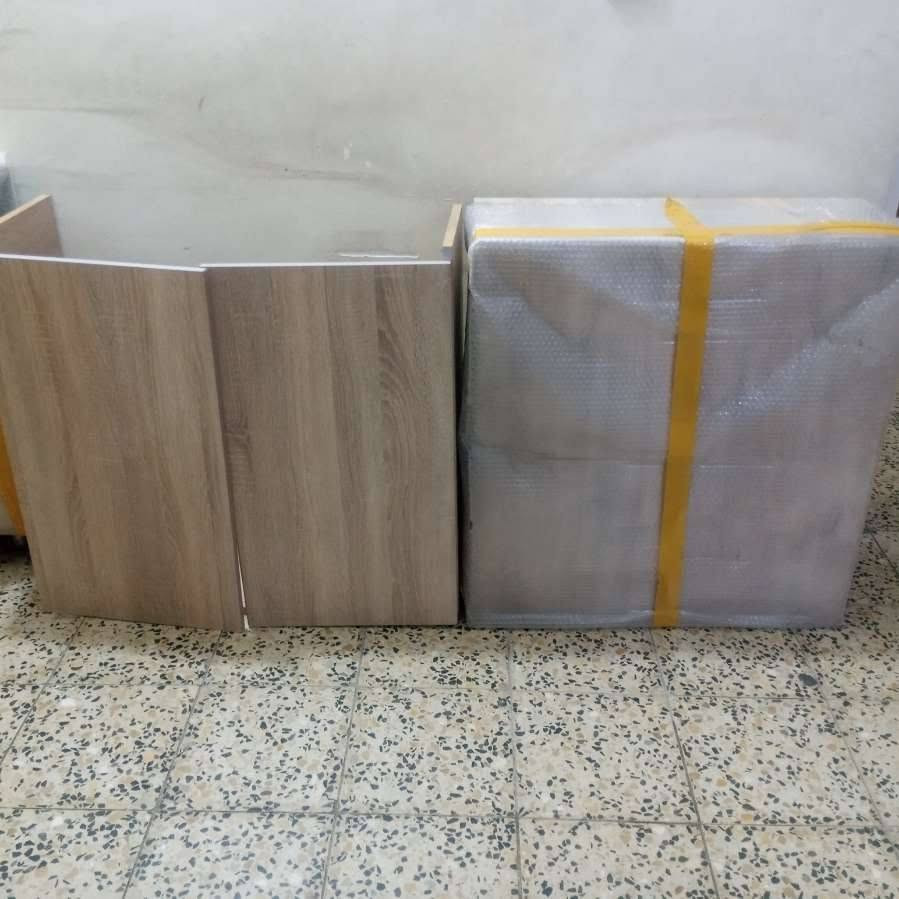 كاونتر وملحق خشب mdf جديد
3 متر والسنك 1 ونص بدون مرمرة
 ب 150 الف 
 المكان بغداد حي اور 
***********
