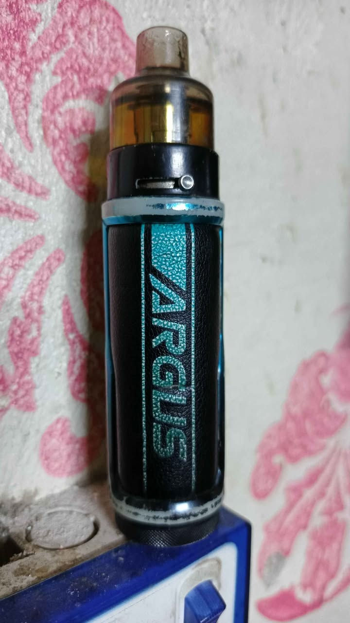 سلام عليكم فيب نركيلة لبيع السعر 30 كربلاء *********** Singapore
