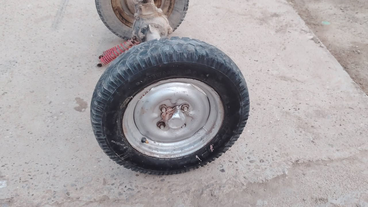 بسبب الوعود الكاذبه اعيد نشر اكسن امتيار شرط الفحص كامل هوا وتايراته  السعر 60  مكان بابل حله  علق واني ارسلك  او الاتصال ***********
