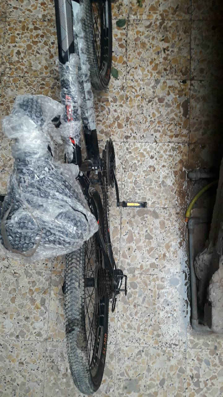 بايسكل جبلي جديد للبيع قبل سبوع اشتريته ب 150 / 7 نمر /دبلات دكسات بريك هوائي /اريد ابيعه اعلا سعر ابيع خلي سعرك وانه اراسلك


**إذا كنت صاحب هذا الإعلان وتريد حذفه لأي سبب، رجاءا أرسل رسالة إلى الدعم الفني**