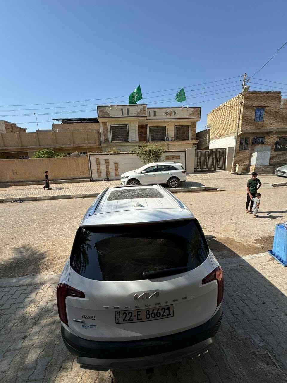 كيا تيلورايد اكس لاين برستيج
2022
الفئة: PRESTIGE X-LINE
🚘 وارد امريكي
 فول مواصفات 1/1 (أعلى فئة)
الحادث كمان موضح بالصور بدون صبغ كفاله من الصبغ 
🔥دبل فتحه
🏁عداد المسافه 38 الف قابل للزياده
✨ فتحتين سقف 
🪞 مرايا شفط🔁 مرايا إشارات
🔥❄️ كشنات أمامية تدفئة وتبريد
🔥❄️ كشنات خلفية تدفئة وتبريد
👑 كشنات منفصلة VIP
🚀 تشغيل عن بعد
📡 رادار أمامي
📡 رادار جانبي
💡 لايتات LED زنون
🌤️ لايتات نهارية LED
📟 حساسات أمامية وخلفية
🎛️ هزاز ستيرن
🖥️ داتا شو أمامي (HUD)
💆‍♂️ مساج كشن السايق
🌈 إضاءة داخلية ليزرية
🎥 كاميرات 360 درجة
👁️‍🗨️ نظام النقطة العمياء
🛣️ تحذير مغادرة المسار
🧠 مثبت سرعة متكيف
🛑 مانع تصادم
🧳 باب خلفي كهرباء
💺 ميموري كشنات
🔊 نظام صوتي فاخر
       
السعر290 بها مجال ل شراي💸
*********** رقم اربيل باسمنا مكان السياره كربلاء
