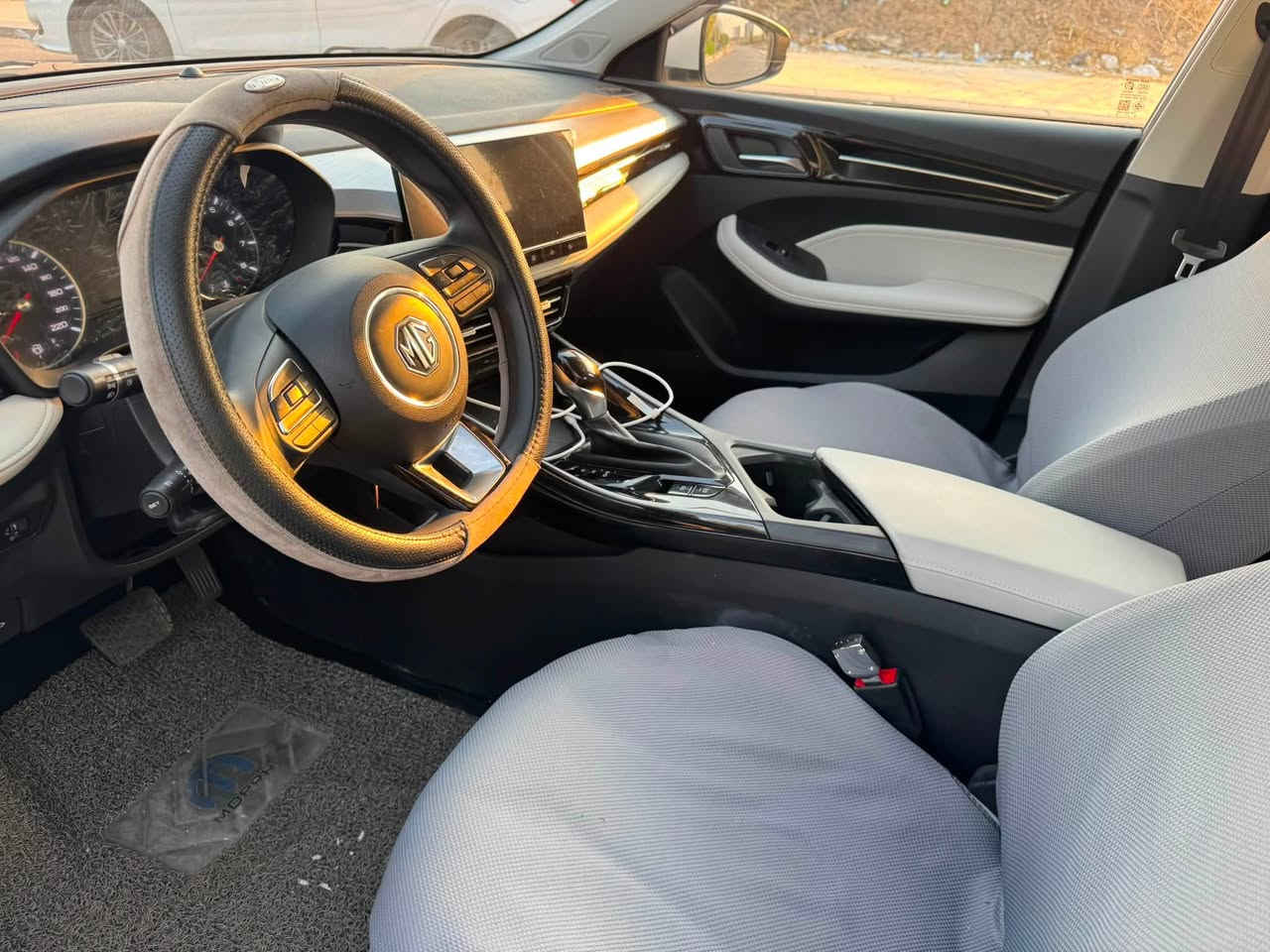 Mg5 2025 ام جی
شكل نوی👍

سیاره‌  6 هه‌زار رۆیشتیه‌

زمانی ٦ سال شریكه‌ی هه‌یه‌

مواسفات :بصمه شاشه .

ته‌برید مركزی,ویل كب,ئاوینه‌ ئیشاره‌

ناو كریمی,ئوته‌ هولد,تحدید سورعه‌

سه‌یاره‌كه‌ زۆر جوانه‌ هیجی نیه‌

سعر:💵119$

موبایل:☎️***********
