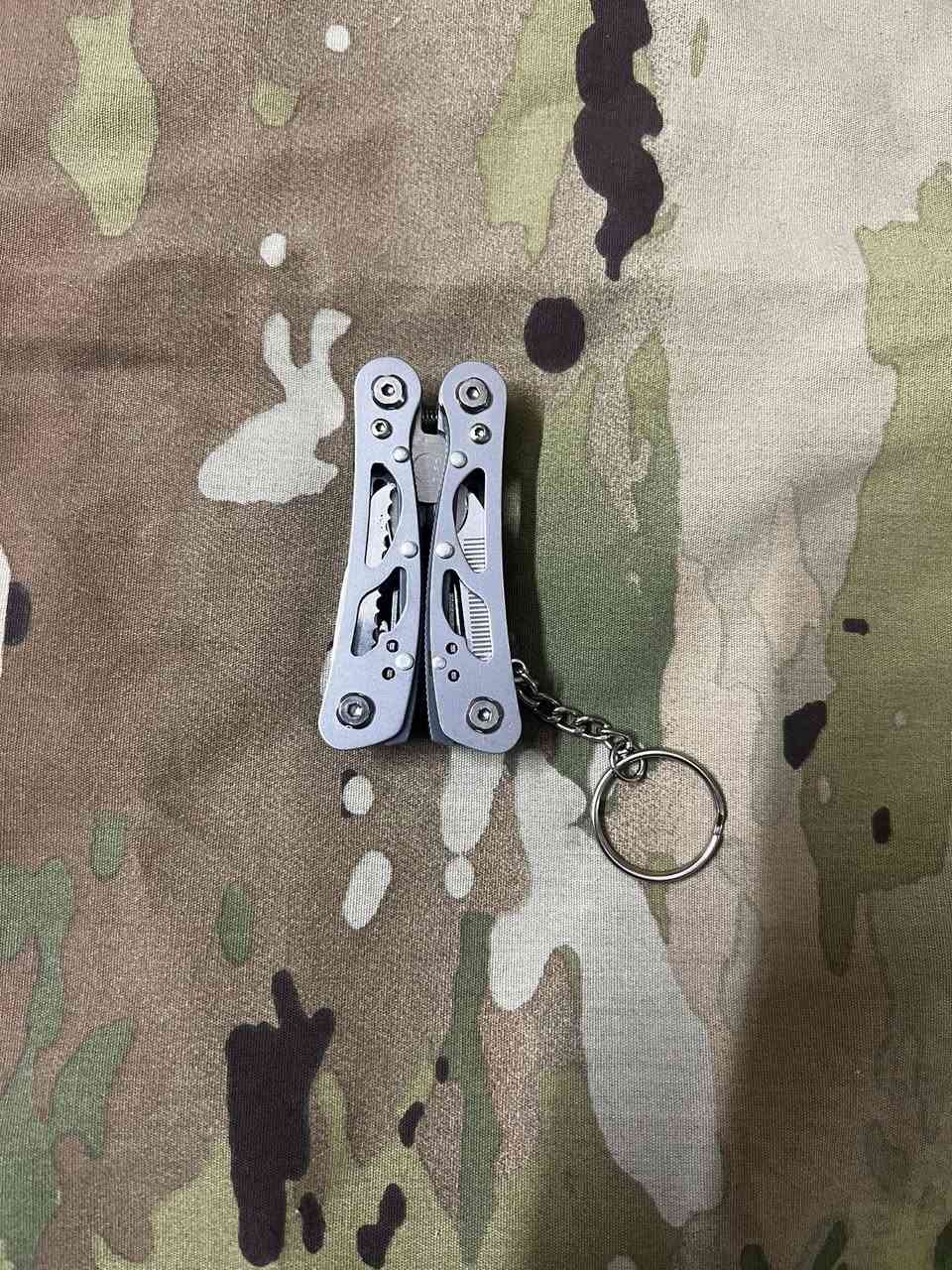 يالله 
كيربر كوالتي عالي تيتانيوم متعدد الوظائف حجم زغير حته بل جيب يرهم تواصل خاص او واتساب 
يوجد توصيل 🚚


**إذا كنت صاحب هذا الإعلان وتريد حذفه لأي سبب، رجاءا أرسل رسالة إلى الدعم الفني**