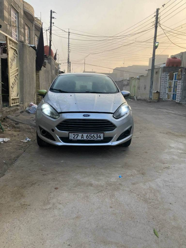 ٢٠١٦ محور كورلا بيكاتشو 
مكفوله من العيب الشرعي فقط 
المشتري يفحص وهاي سياره كدام العين وفحص ناصرية, ذي قار


**إذا كنت صاحب هذا الإعلان وتريد حذفه لأي سبب، رجاءا أرسل رسالة إلى الدعم الفني**