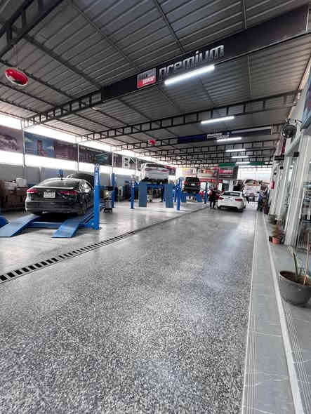 المكتب الهندسي للسيارات 

✨️سيارتك في أيدٍ أمينة.. رفاهية الخدمة ودقة الأداء في الموصل 💎🚗

👨‍💻​عملائنا الكرام،
لأن سيارتكم تستحق الأفضل، نضع بين أيديكم خبراتنا الهندسية المتطورة لضمان قيادة آمنة ومريحة. في المكتب الهندسي للسيارات، نجمع بين التكنولوجيا الحديثة وقطع الغيار الأصلية.

​🌟 لماذا نحن خيارك الأول؟
🔹️​راحة متكاملة: صالات انتظار مكيفة ومنفصلة (خاصة للرجال 👨‍💼 وخاصة للنساء 👩‍💼) مع خدمة إنترنت مجانية 🛜.
🔹️​كوادر متخصصة: فريق هندسي وفني بمهنية عالية لضمان أدق النتائج 💪.

​🛠️ خدماتنا الشاملة:
🔸️نقدم صيانة متكاملة للسيارات الحديثة تشمل:
​استبدال جميع أنواع الزيوت والفلاتر (محرك، كير، بريك، راديتر) من مناشئ عالمية.
🔸️​صيانة دقيقة لمنظومات الوقود وتنظيف النوزلات وغرف الاحتراق.
🔸️​تصفير (خرطة) الفلنجات وتنظيف حجر البيئة بأحدث الأجهزة الإلكترونية.
🔸️​خدمات تنظيف الدكشن البارد ومنظومة الهواء دون الحاجة للفتح.

​🌍 وكلاء حصريون لأفضل الماركات العالمية:
نفتخر بكوننا وكلاء لشركات رصينة:
💠وكلاء شركة دنكرمان (Denckermann) البولندية
💠وكلاء شركة بلوكم (Bluechem) الألمانية
💠وكلاء شركة بيل 1 (Bell 1) السنغافورية
💠وكلاء زيوت (ARECA) الفرنسية 
💠وكلاء بطاريات اكما (EGMA BATTERY) في الموصل. 
💠وكلاء شركة (A9) السويسرية.

​🎁 خدمات مجانية للزبائن الكرام:
⚡️​فحص شامل للسوائل والفلاتر (هواء وتبريد).
⚡️​تعبئة ماء الماسحات ونيتروجين للإطارات.

📞 للحجز والاستفسار: ***********

✅️مراسلتنا عبر واتساب. https://wa.me/9647703366009

📌موقعنا على خرائط كوكل 👇👇

https://maps.app.goo.gl/g7vk3hwaN9mi91q49?g_st=com.google.maps.preview.copy

📩صفحتنا على الانستكرام 👇👇

https://www.instagram.com/eng_cars24?igsh=Y2JoNDVtMHgzZm1m&utm_source=qrhttps://t.me/EOC_CARS

​📍 موقعنا: الموصل - حي الوحدة (الشارع الرئيسي) - مجاور محطة الكداوي (الشهامة).

​#الموصل #نينوى #حي_الوحدة #سيارات_الموصل #صيانة_سيارات #المكتب_الهندسي_للسيارات #تبديل_زيت #فلاتر_اصلية #دهن_محرك #ميكانيك #تنظيف_نوزلات #حجر_البيئة #Denckermann #Bluechem #اهل_الموصل #سيارات_العراق #خدمات_سيارات #المركز_الافضل_لصيانة_سيارتك_في_الموصل
