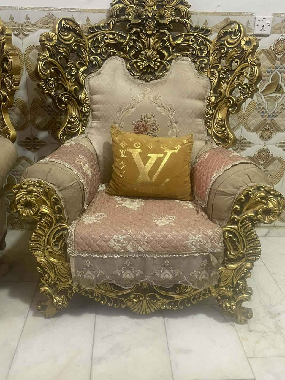 تخم ملكي10مقاعد  للبيع عنوان بغداد شعله


**إذا كنت صاحب هذا الإعلان وتريد حذفه لأي سبب، رجاءا أرسل رسالة إلى الدعم الفني**