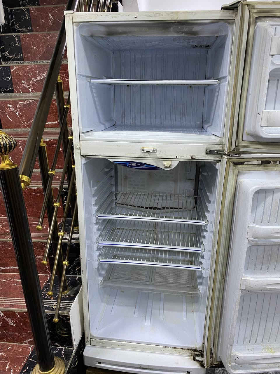 ثلاجة كونكورد اصلية بلاديةً بدون تصليح على وضعهه
شغالة و تجميد ممتاز 
السعر 250 الف 
للاستفسار الاتصال بالرقم 
***********
