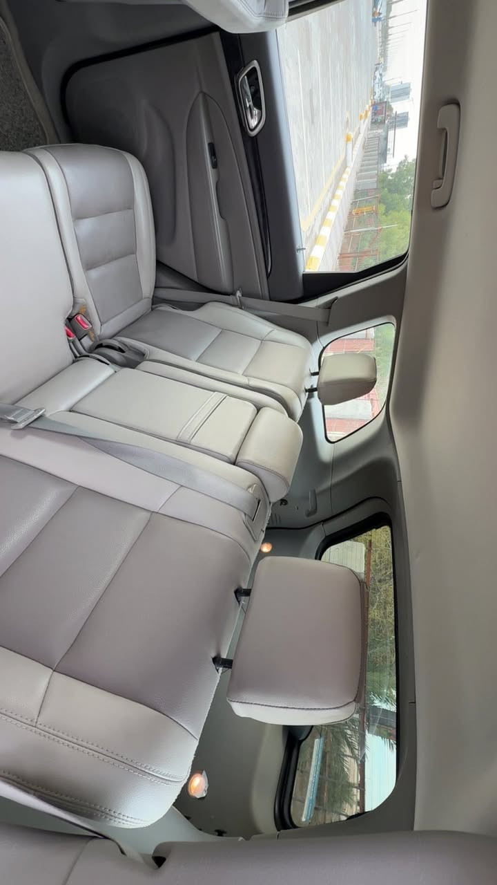 السلام عليكم
 جيب لاريدو امريكي موديل ١٢ داخله كلين سيارة جديدة محرك بدلته مال كصه قبل سبوع صدر جديد بدلته خلفي وامامي لايت زنون اصلي بيها باب صبغ وشويه جوة التريايش مال البوب مو دعم مجرد شخوط عارضها١٥٨  سعر مناسب جداً رقم بغداد انكليزي 

‭٠٧٨١ ٦١٥ ٨٢٨٥‬
