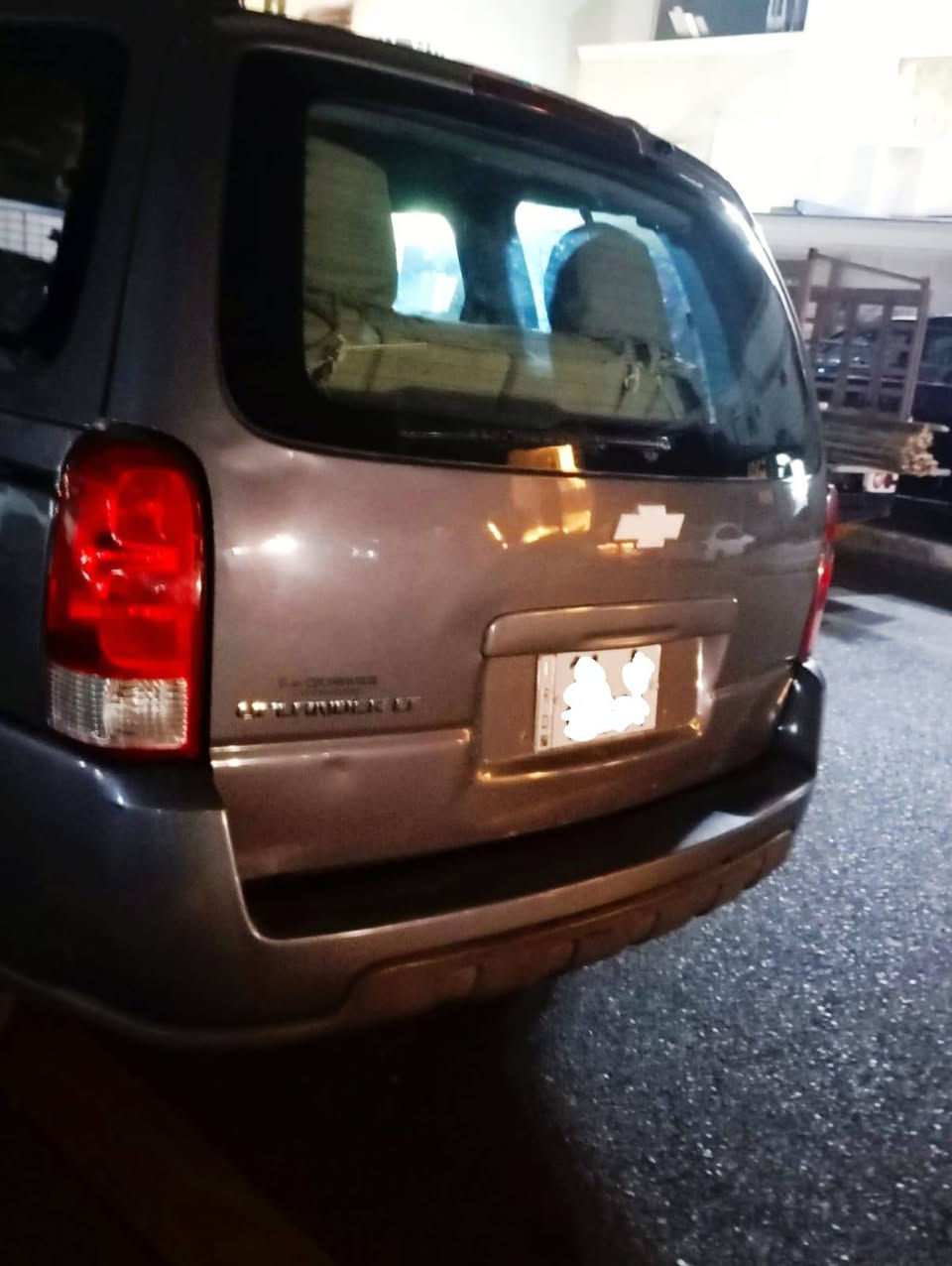 اللهم صلي على محمد وال محمد
سلام عليكم 

شوفر بلاندر 
مديل 7 
مكينه وكير خير من الله 
مكينه 3900
تبريد بي عطل كلج فقط 
تبريد قطعه وحده
سياره بتره 
لسياره جديده وحلو 
ستعمال شخصي
باتري جديد جامه اماميه جديده
هزه جديده 
رقام نكليزي 
بيه صبغ فقط باب لسائق 
كفاله من لحادث 
كهربائيات كله شغاله
حداديه 100/80
نضافه 100/100
سياره بسمي تحويل ثاني يوم 
لمكان بغداد 
لسعر 61 وبي مجال لطيبين
تواصل ***********
