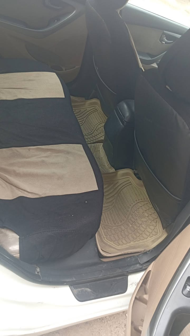 سلام عليكم الانتره ١٦مضلع أمريكي حادث بابين كير مكينه تبريد كهربائيات كله شركه بلادي سياره خير من الله ماشيه ١٩٠الف مواصفات عاديه
سياره لون ابيض صدفي بيها تكشير بل بنيد وجنطه معروف هذا لون كله يكشر بسياره سونار موجود صور حادث هم موجود مكاني المحموديه 
سعر ٩٥بيها مجال قليل 
***********
