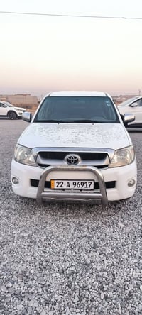 هايلوكس • ۲۰۱۱ • بدون صبغ