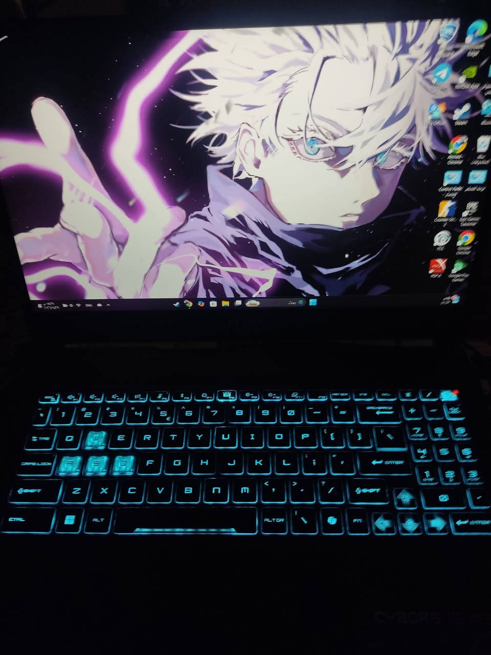 1,000,000 IQD
الف دينار عراقي فقط وبي مجال بسيط 
لابتوب اخو الجديد صارلة شهرين عندي ما بي اي خلل او عطل 
هوة لابتوب كيمنك وما مستعملة بس للدراسة 
ملحقاتة كلهن وياهة من الشاحن والضمان وكارتونتة كذالك موجودة 
للتواصل *********** واتساب 

CPU - Intel® Core™ i5-13420H 13 Gen - 8 Cores, 12 Threads
RAM - 16GB (8 x 2) DDR5-5200 Max 64GB 2 Slots
STORAGE - 512GB M.2 SSD slot (NVMe PCIe Gen4)
GPU - NVIDIA® GeForce RTX™ 3050 Laptop GPU 6GB GDDR6 96-bit Up to 990MHz Boost Clock 45W Maximum Graphics Power with Dynamic Boost. *May vary by scenario
Display - 15.6" FHD (1920x1080), IPS-Level 144Hz 
Camera - HD type (30fps@720p)
Color - Translucent Black
Keyboard - English - Single Backlit Keyboard (Blue) - (Free laser printing is available for arabic letters)
Battery - 3-Cell 53.5 Battery
