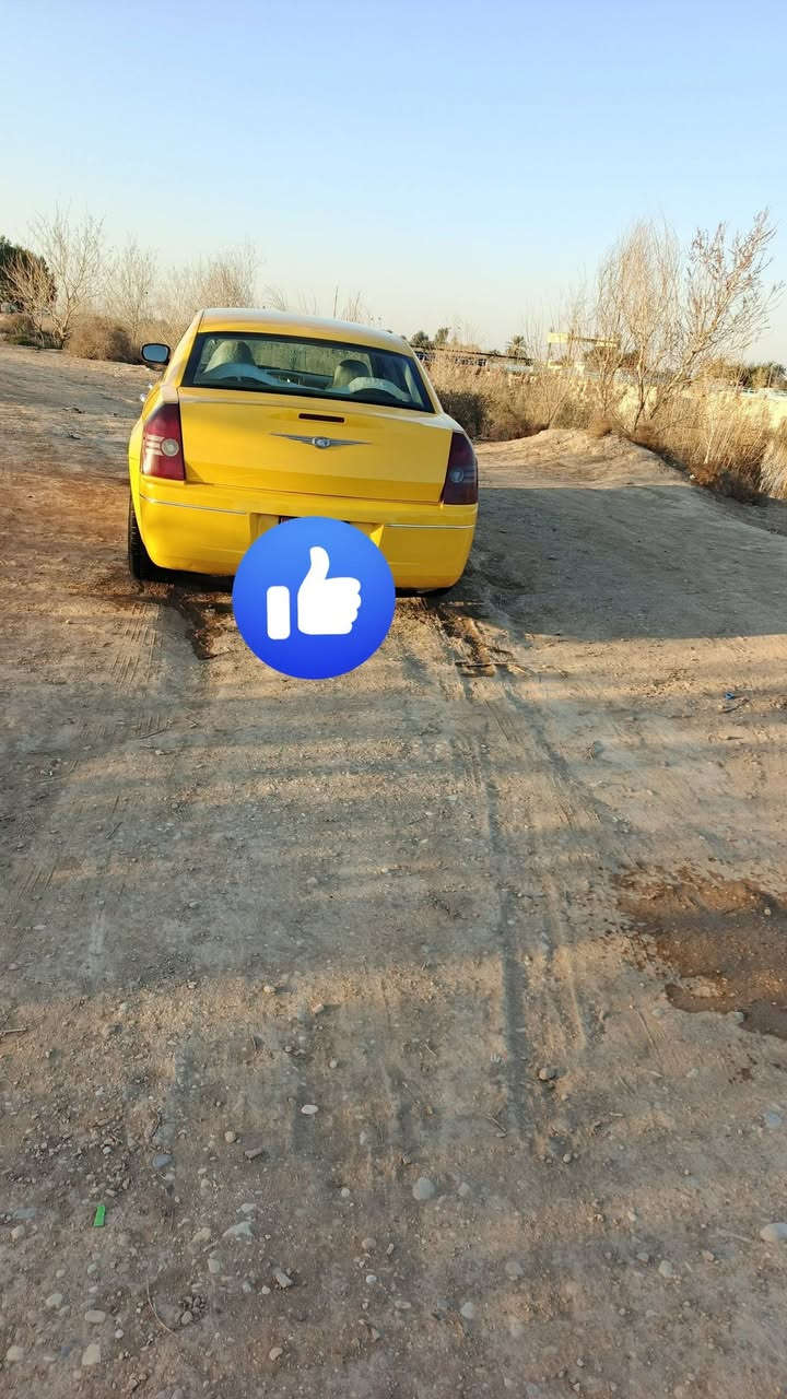 سلام عليكم وياما 2009اصل كير ومحرك اكسن
 6سلندر جدد حدادي امامي خلفي جديد كهربائيات كله شغاله تبريد ثلج تخم تاير جديد مصفره خط وبحث جدد تحويل مباشر مكفوله من لكص  رقم نكليزي  سعر 82 وبيه مجال العنوان ذي قار ***********
