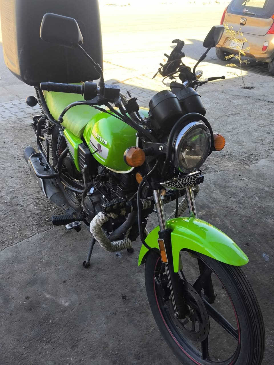 سلام عليكم درجة دايوان موديل 23 أوراق موجوده خير من الله مثل ما شوفون تخبل اريد ابيعها سعرها 1300وبيها مجال بكاني بغداد جزيرة بغداد سياحيه ***********
