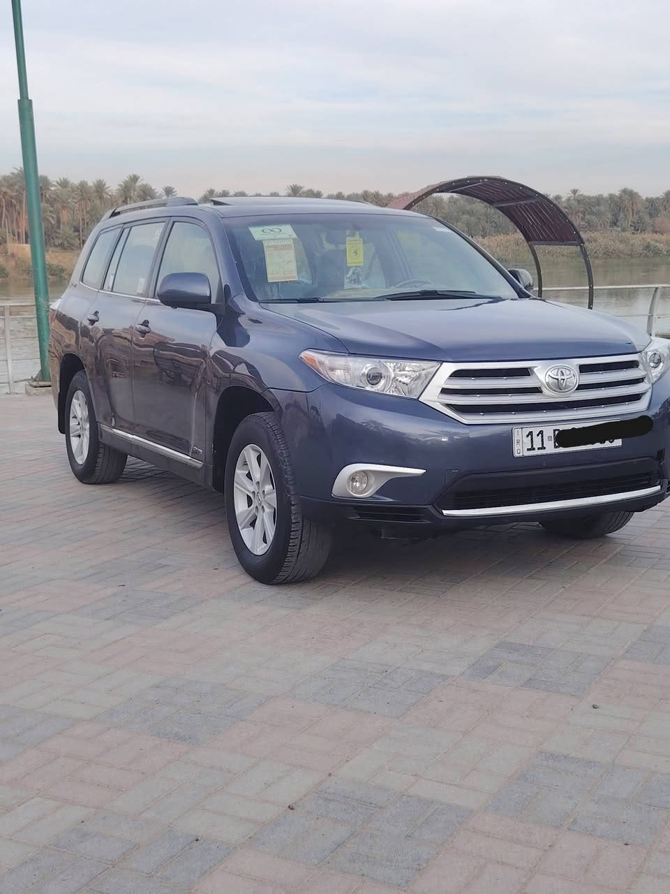 السلام عليكم هايلندر
موديل 2012
فول مواصفات 
 كشنات كهرباء 
كشنات جلد 
تبريد ثلج ثلاث قطع 
شاشه 
كامره 
فتحه 
صاج بلادي 
تحكمات ستيرن 
كروز سرعه 
دفع رباعي 
7راكب 
محرك 6 سلندر
كير ومحرك وتبريد شرط الفحص
سياره ماشيه 100 حقيقي شرط 
السياره بيها صبغ حزام جماليه 
 رقم سياره بغداد
 ثاني يوم تحويل
حادثها جاملغ الامامي 
السعر 150وبيها مجال
مكاني سياره الانبار قضاء هيت
الاستفسار او الاتصال
 *********** 
 ***********
