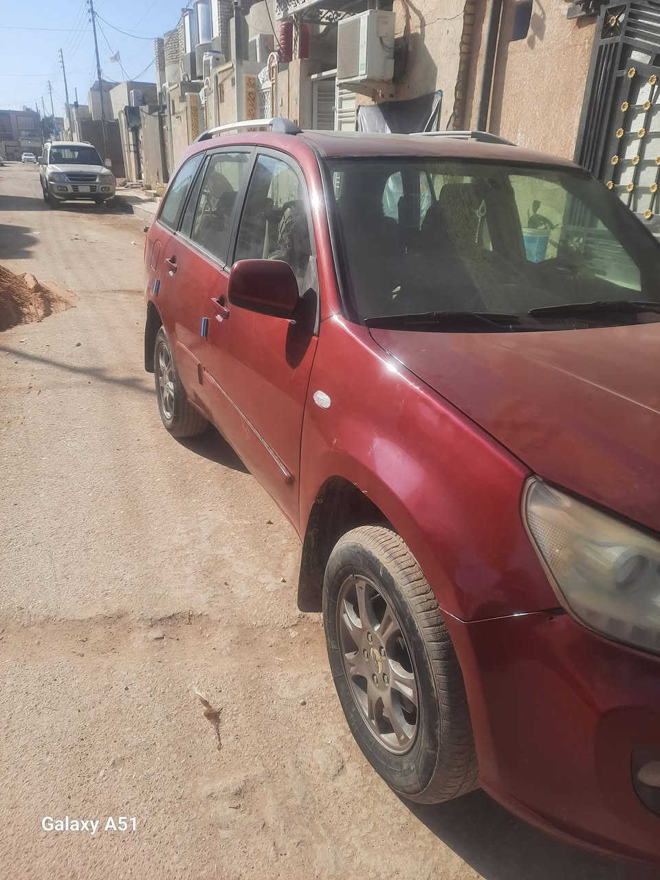 السلام عليكم سياره تيكو 13رقم بصره سياره جاهزه مكينه گير حداديه تخم تاير كهربائيّات  سنويه 22منتهيه راعيهه الشرعي بالبصره بيهه وكاله بالعماره السعر 46وبيهه مجال الرقم ***********
