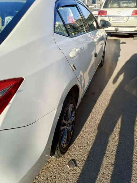 السلام عليكم كورله خليجي 2015 ماشيه 107 الف لون أبيض بغداد الدولي بيه بنيد صبغ وبيه سونار مرفق بلمنشور الشركه العامه نص فول 128 وبيه مجال الاستفسار *********** مكان بغداد العرصات
