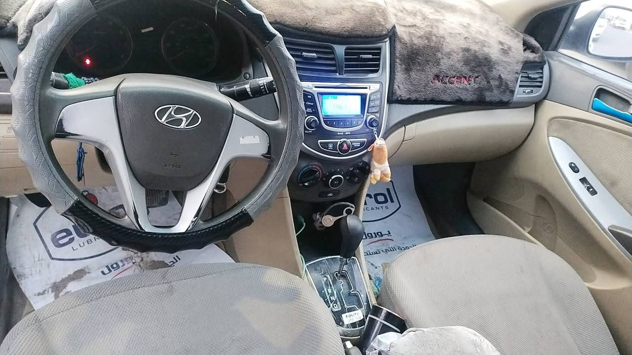 سلام عليكم اكسنت موديل2013 امريكي بدون ضربه ليبل واحد سياره نضيفه فقط هاي بل بنيد 
نضام ايكو
مانع انزلاق
ماشيه 138 
 اريد مراوس اكسنت من 17 ل20
مكاني بغداد رقم *********** بي واتساب
