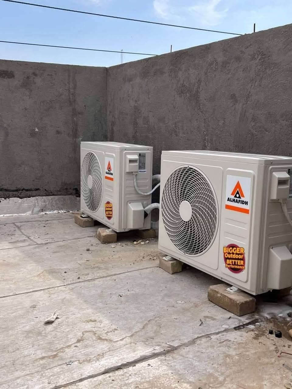 يالله ومع بداية موسم الصيف موسم خير وبركه على أمة محمد وآل محمد
شد وصيانة كافة السبالت 
شحن غاز اصلي مع الضمان
غسل وادامه كامله
***********
***********
