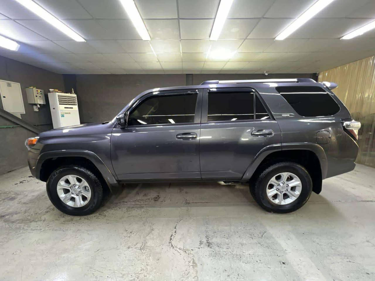 TOYOTA  4RUNNER   🔥 2022 SR5 Premium
 JTEMU5JR6N6025503
~ تويوتا 4 رنر  
💵السعر 315
~ وارد أمريكا  
~ موديل 2022
~ محرك 6 سلندر  / V6 
~ دبل أكسلة  4WD 💪
~ مواصفات SR5 فول 
~ بصمة 
~ شاشة كبير  
~ كاميرا 
~ كشن جلدة كهربائية 
~ كشن هيترة   
~ ويل كب كرومة 
~ حجم تايرات ١٧🌀
~ ( ٥ )خمسة راكب 
~ ماشي 10000الف ميل 
~ سيارة باب و جملغ صبغ 
~ إيرباگ ستيرن راجع  شركة 100%  
رقم أربيل
‏شارع فلسطين استفسار ***********الاستفسار عن طريق الاتصال او واتساب
غير متواجد ماسنجر                             بغداد حي أور معرض نور الهدي
