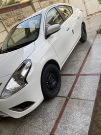 للبيع نيسان سني موديل ٢٥ ماشية ١٠ الف رقم اربيل بأسمي شرط التحويل مدوش...