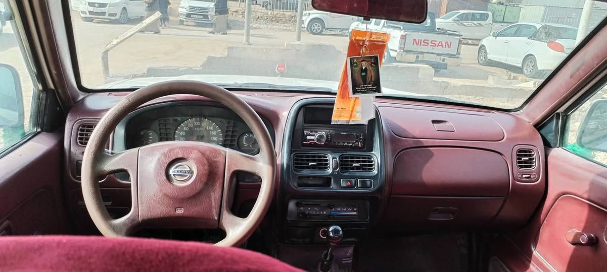 السلام عليكم نيسان ٧ له لبيع مكفوله كفاله عامه رقم بصره انكليزي بسمي تحويل ثاني شرط مكينه أو كير حداديه سياره جاهزه السعر ٩٧ مكان سماوه  رقم تلفون  ***********
