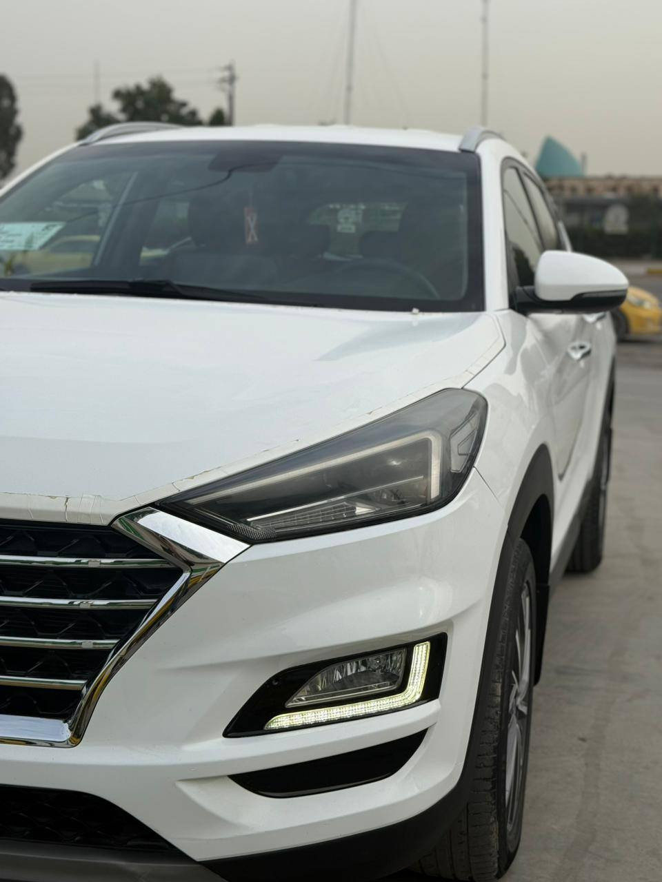 .سلام عليكم توكسان 2019 خليجي السيارة بصمة كشن كهرباء جلد مري شفط تحكمات محرك كير تخم تاير كفالة شاشة كار بلي واير ليس اواكس رقم بغداد مكفولة من الضربة والصبغ فقط بارد بل بنيد  السعر 188$ مكاني بغداد البلديات رقم ***********
