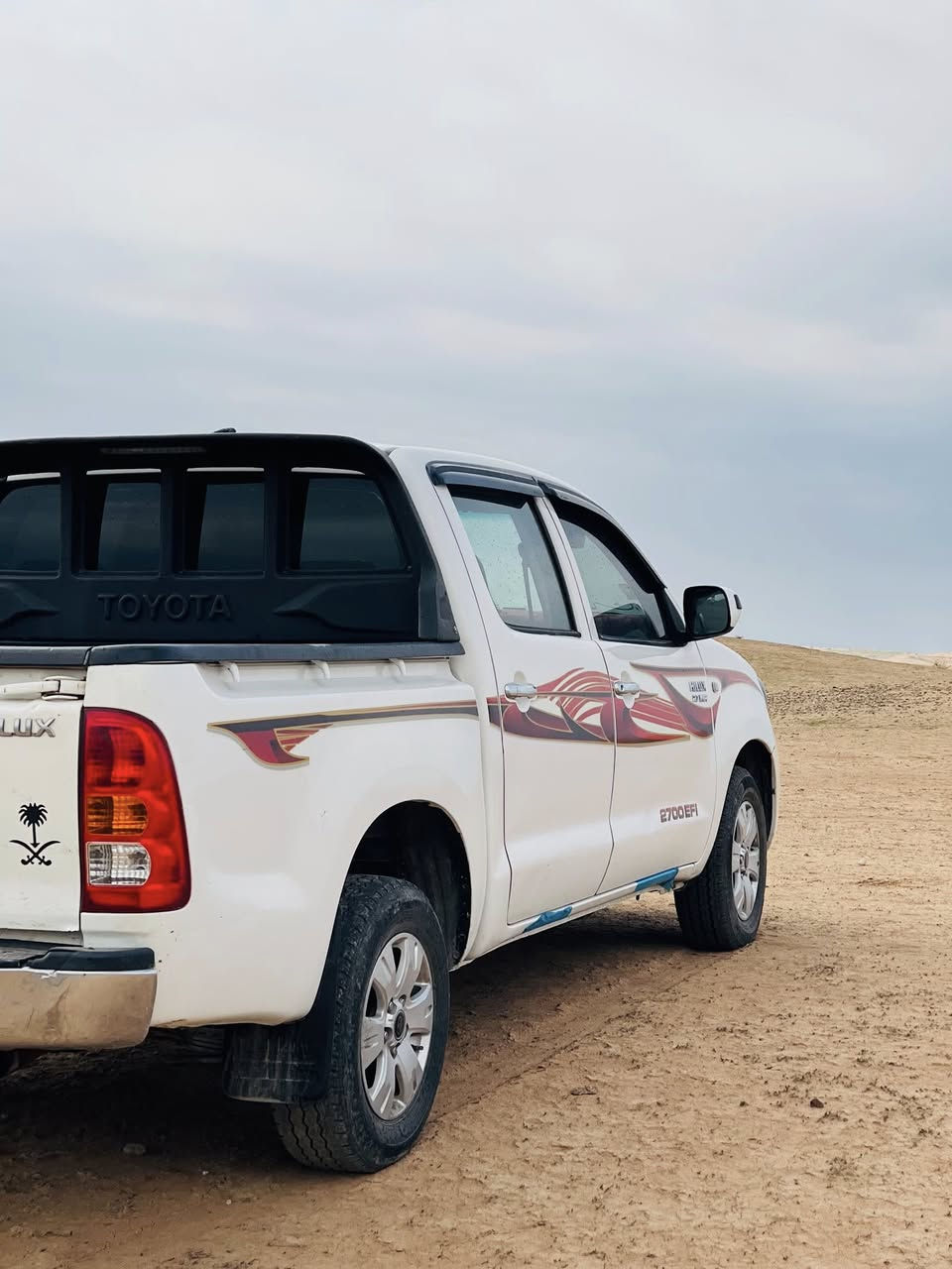 السلام عليكم بيكم هايلوكس 2010سعودي فول مواصفات كير عادي رقم كربلاء السياره كفاله مكينه كير اكسل تخم تاير مكان السياره ديالى ***********
