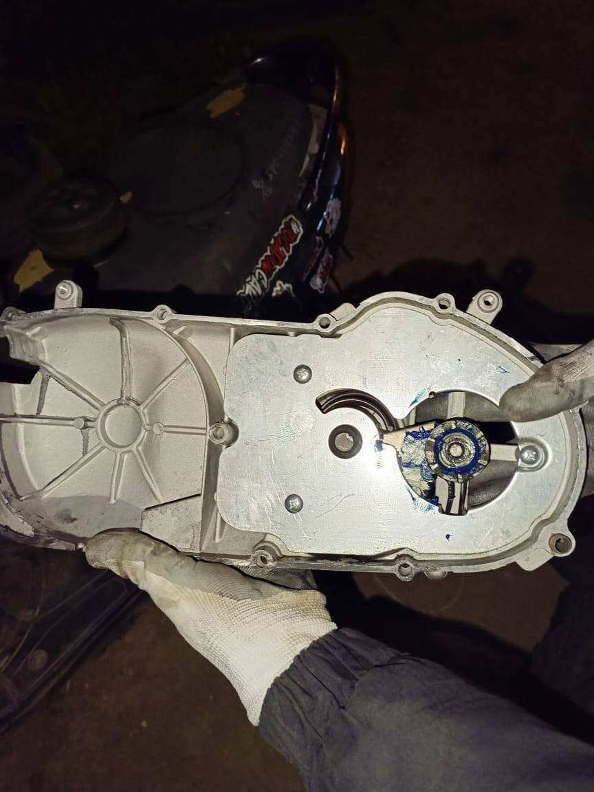 سلام عليكم غراض ماكس كلج خلفي رياضي اصلي مو تجاري و قايش جديد وقبق ولهندر كذالك جدد البارحه مشتريهن هسة اريد ابيعهن حته مشادهن ابيعهن شلع 70الف وبيهن مجال مكاني بغداد تواصل ***********
