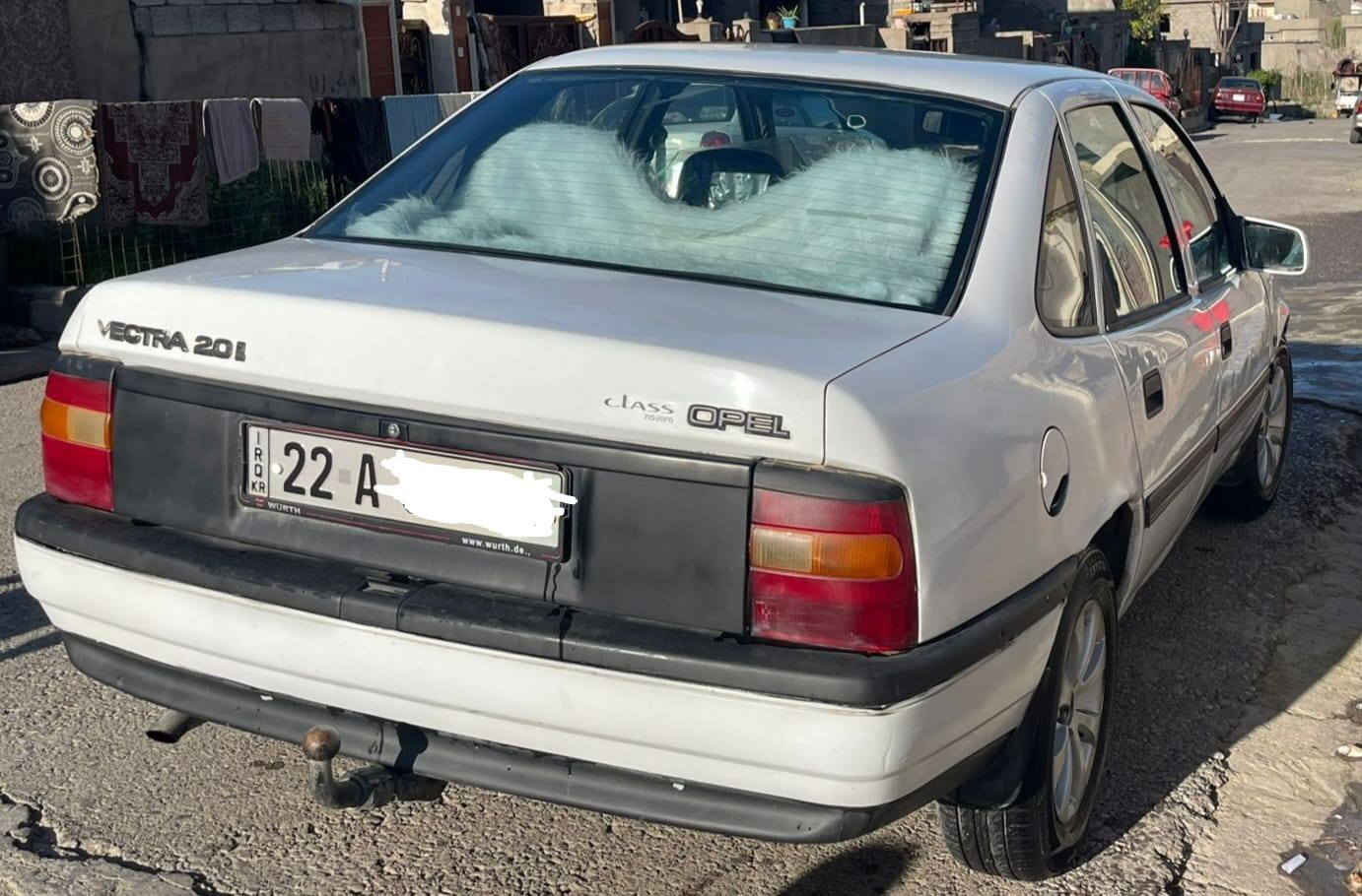 السلام عليكم فكترا موديل 1992 حجم 20 كير محرك بشرط تايرات جدد دوشمه جديدة باتري جديد صدر امامي خلفي جديد هزه وفحص قبل اسبوع مجدد سنويه جديد رقم اربيل مسطرة مسجل بلوتوث ABS جامات كهرب كاعيه مغلفة مكفوله من كلشي حتى الصبغ السيارة وضع بلادي مبيها لا ضربه ولا طخه ولا صبغ شرط التحويل والغرامات السيارة جاهزه من كل النواحي
العنوان اربيل قضاء كلك 
السعر 44 وبيها مجال
***********
***********
