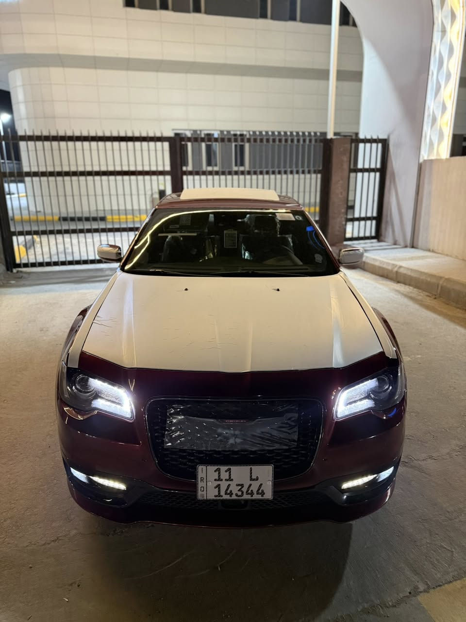 اوباما S موديل2023 ( خـليـجـي )
(شركه هارلم ) لون كرزي

  فول  مواصفات 

(كفاله  عامة من  صبغ  تبديل و الفتح و البارد ) 

سياره جديده اي نقص ما بيهه ابد 📍❤️ 

(سيارة  ماشية 27 الاف )

سياره جديده بمعنى الكلمه

رقم بغداد   الجديد

المحرك : V6.  3.6L .

المواصفات :

* جناح خلفي بلادي

* ويل قياس 20 انچ  بلادي تخم تاير جديد

* ستيرن رياضي . 

مقاعد رياضية جلد  . 

* مصابيح أمامية زنون . 

* كشافات الضباب زنون . 

* المصابيح الأمامية مع LED . 

* حساسات . 

* شاشه كبيرة مع نظام ملاحة نفكيشن GPS .

* الشاشة مع اوپشنات SRT . 

* سستم صوت الپاين .

* فتحت سقف (سلايد) . 

* مقاعد أمامية كهربائية عدد 2 

* مقاعد أمامية وتدفئة . 

* تشغيل عن بعد . 

* ستيرن كهربائي . 

* تدفئة ستيرن . 

* محدد سرعة . 

* تلفون بلوتوث . 

* كاميرا خلفية .

* مرايا متحسسة للاضاءة العالية .

* كير شفتر بالستيرن . 

* دخول ذكي (بصمة) .

(مكفوله  من الصبغ والتبديل   وكاله هارلم )

*العنوان: بصرة  

للاتصال ع الرقم: *********** / ***********
