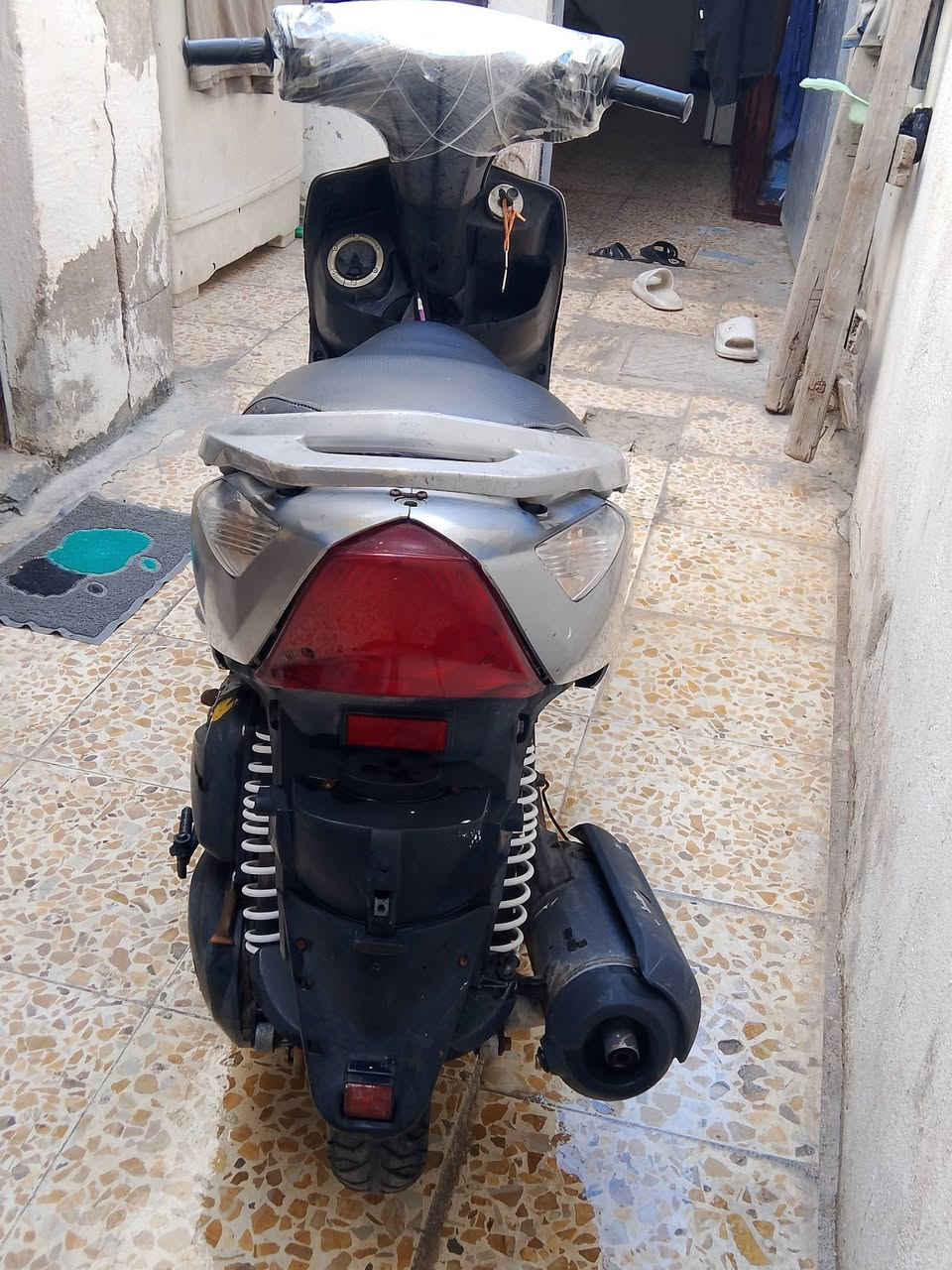 ماكس ثعلب ١٤٠
مكينة شرط مكفولة ع الفحص 
كابريتر + سلف بلادي + كفر ختم واحد 
اوراق منفيس + مكاتبة 
كفرها جااارد 
العنوان بغداد الشعلة مااجاوب خاص فقط اتصال 
***********
