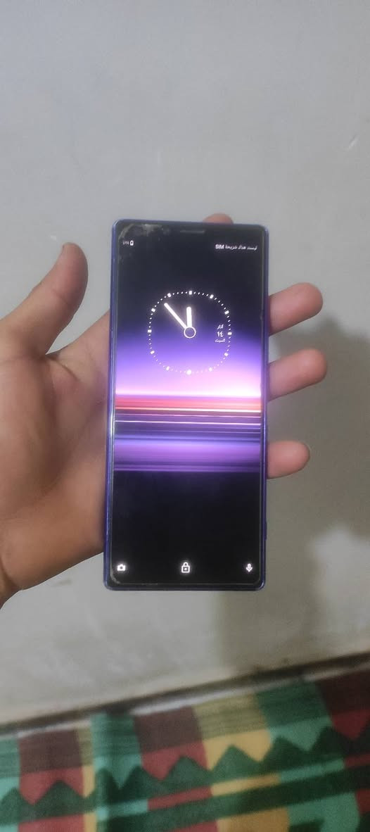 سوني اكسبريا 1 ذاكره64 جهاز مكفول من الفتح
سعر100 وبي مجال  ***********
