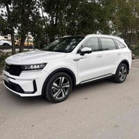 سورنتو 2022 فول اعلى فئة X4 بنوراما  جلد داخل ابيض 4 كامرات فور ويل سا...