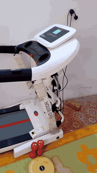 سلام عليكم جهاز جري دبل مطور جابلي من عدي مطور مل تكسير دهون
وبي قرص دور ودمبلص
يتحمل وزن 210 جهاز جديد 
سعره 375
رقم 
***********
