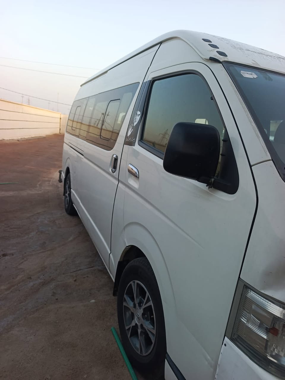 السلام عليكم هايس البيع موديل 2021 البكان السياره كفاله عامه رقم ‭0772 117 0157
