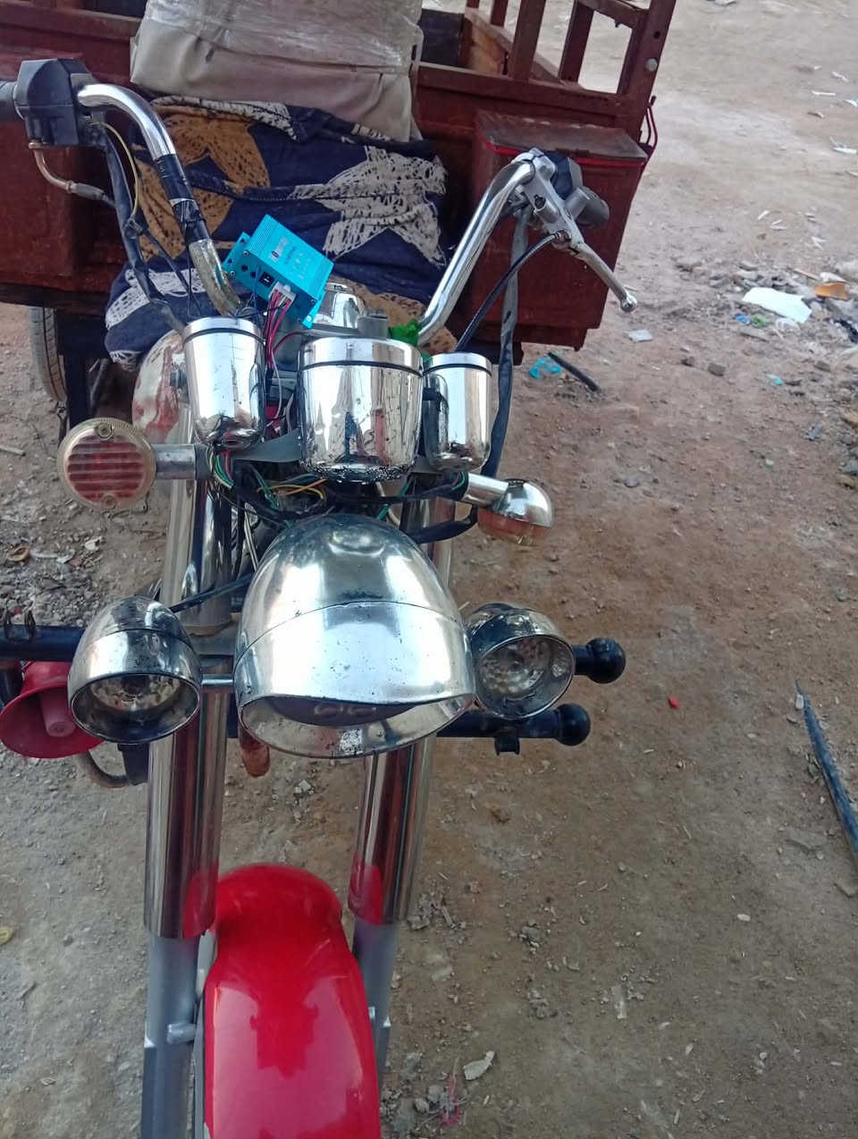 للبيع 2009رقم وسنويه ماندل راعيهه مكان مقابل قريت الغدير***********
